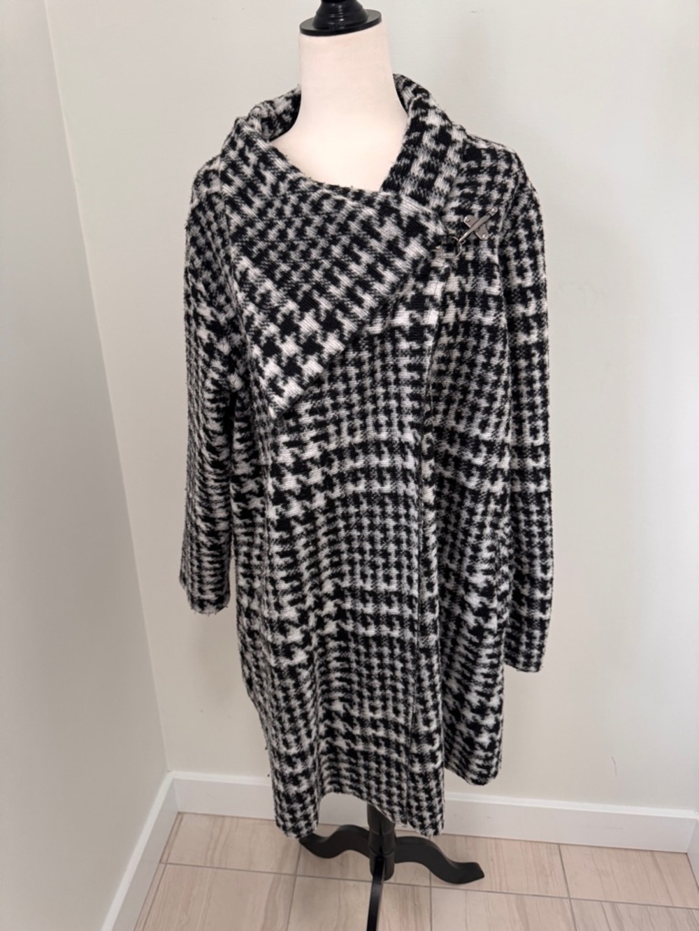 Carre Noir Coatigan Black & White Houndstooth Relaxed Fit Large Collar Sz L